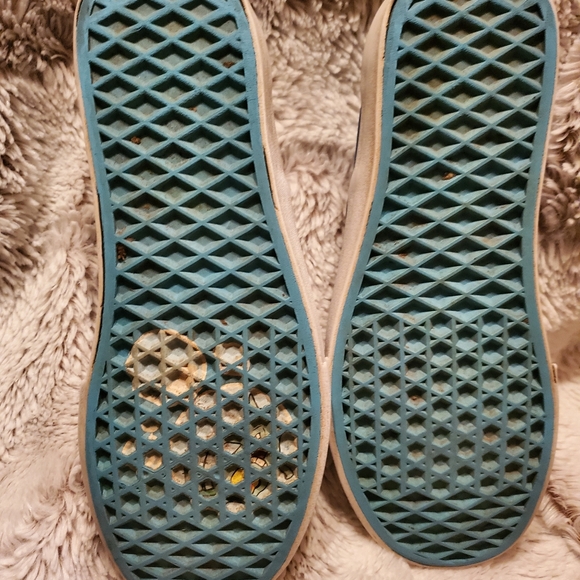 VANS Classic Slip-On SpongeBob Squarepants  Men's Size 4 Womens 5.5 - Picture 10 of 12